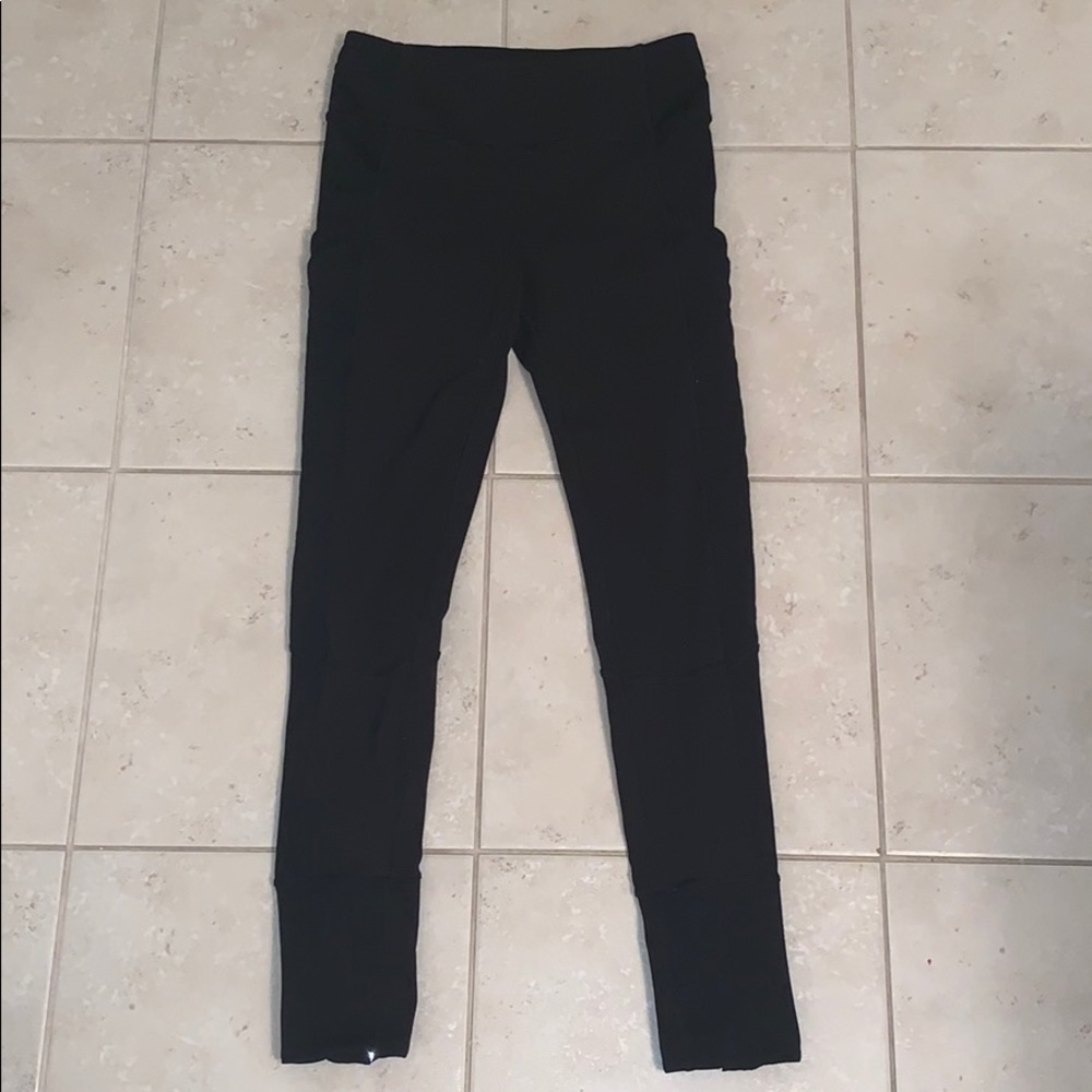 Ivivvia black leggings with side pocket